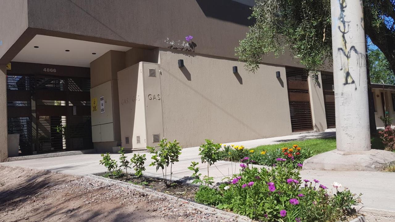 Departamento En Complejo Las Lilas Mendoza Apartment ภายนอก รูปภาพ